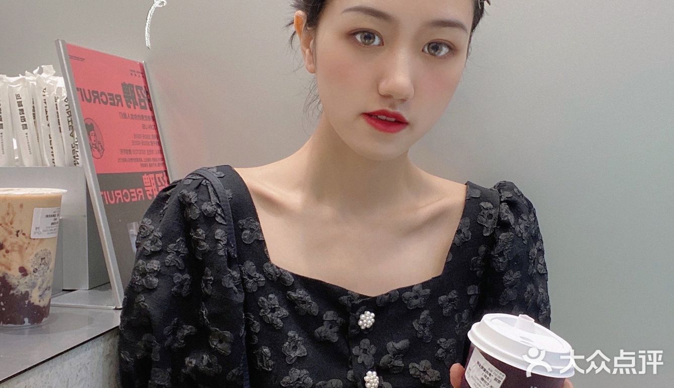 沪上阿姨718周年庆来啦！！最爱单点测评[礼花]