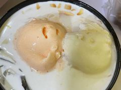 -志龙皇冠吃货椰子铺