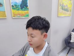 -朗峰专业美发沙龙