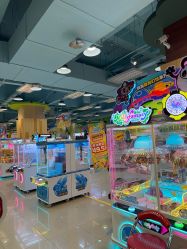 -莫莉幻想儿童乐园(三河燕郊永旺店)