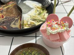 -重庆故事姊妹老火锅(财经学院店)