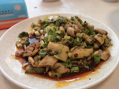 -茅屋大酒店