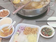 -官塘陈记鱼生·潮汕砂锅粥·牛肉火锅(潮枫路总店)