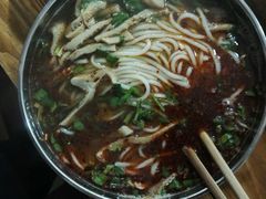 -老味道遵义虾子羊肉粉(兴关路店)
