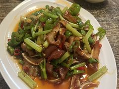 -小四川美食馆(幸福路店)