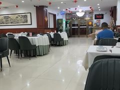 -红旗饭庄