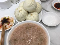 -李与白包子铺(桐梓林店)