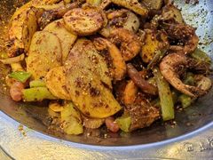 -嘎嘎鸭下巴·爆辣干锅(明教寺店)