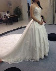 -南京宝娜嫁衣婚纱礼服馆(中央路店)