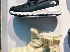 -THE NORTH FACE(三里屯ONEBOX店)