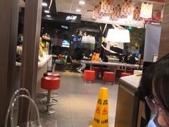 -麦当劳(田林好又多店)