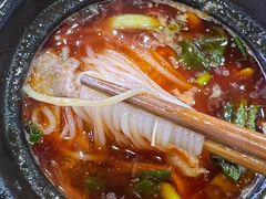 -李记特色罐罐米线(重庆中环大厦店)