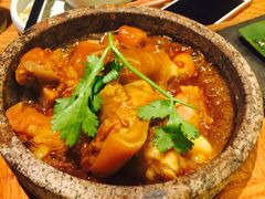 -云海肴·汽锅鸡·云南菜(天山百盛优客店)