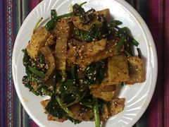 -88号小吃店·经典云南菜·地道纳西美食