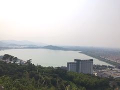 -达蓬山旅游度假区