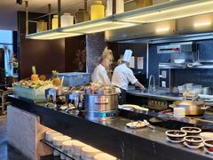 -唐拉雅秀酒店-西锦汇空中BBQ·思创餐厅