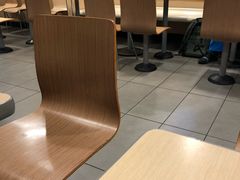 大堂-麦当劳(军博店)