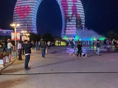 -湖州太湖旅游度假区-月亮广场