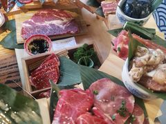 -汉城烤肉·黑金冠(华山路店)
