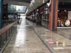 -伦敦比斯特购物村