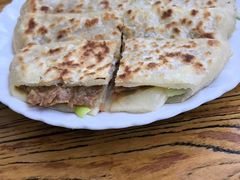 -溢心园香河肉饼总店