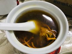 虫草花炖鸡汤-味为先光明乳鸽(光明总店)