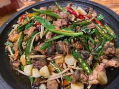 -老滇山寨•云南特色菜•地方菜•民族风情歌舞表演(金碧店)