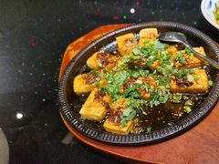 -锦庐道地川菜(来福士店)