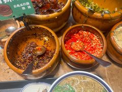 -云阿蛮云南生烫牛肉米线(奉贤路店)