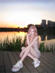 -丝语萱形象