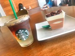 -星巴克(济宁万达广场店)