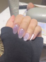 -甲·铺轻奢美甲美睫
