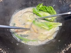 -陈大锅·岳阳鱼馆·地道岳阳菜(美食街店)