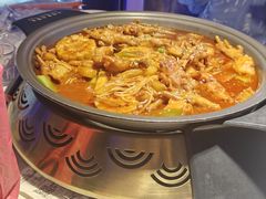 -徐记小怪兽肉蟹煲店(哈西万达金街店)