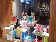 -百新书局(尚悦湾店)