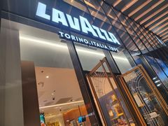 -LAVAZZA拉瓦萨咖啡(上海金融街店)