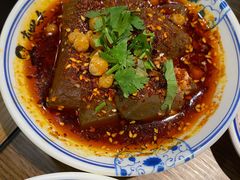 -肖四女乐山跷脚牛肉(世博源店)