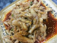 -茂县小辣椒川菜馆-羌家铜锅土火锅