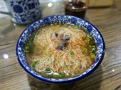 -陇上全荟兰州传统牛肉面(延吉路店)