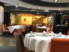 -琬苑鸽庄·川粤融合菜(解放碑总店)