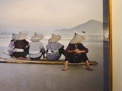-巴浪鱼咖啡馆 Local Fish