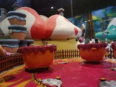 -蓝精灵乐园·世茂精灵之城主题乐园