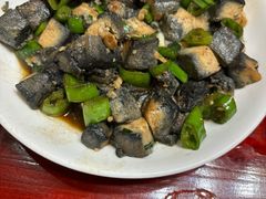 -芦茨金富饭庄·25年老字号·专做稻草鸡