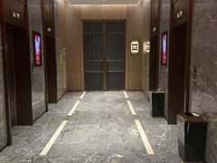 -泓历皇朝酒店(东亭店)