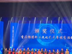 -沪东工人文化宫