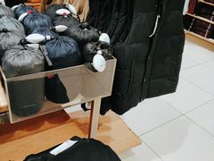 -优衣库(武汉国际广场店)