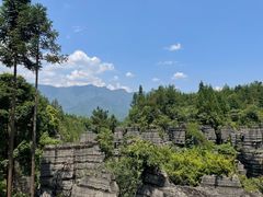 -梭布垭石林景区