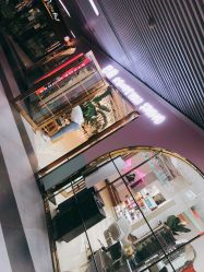 -BULB STUDIO 巴柏明星发型工作室