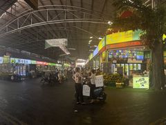 -曼阁市场水果批发市场