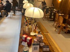 大堂-银米·云南传统过桥米线(双廊黑金冠店)